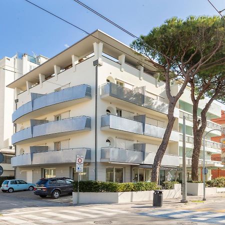 Residence Marittimo Riccione Exterior foto