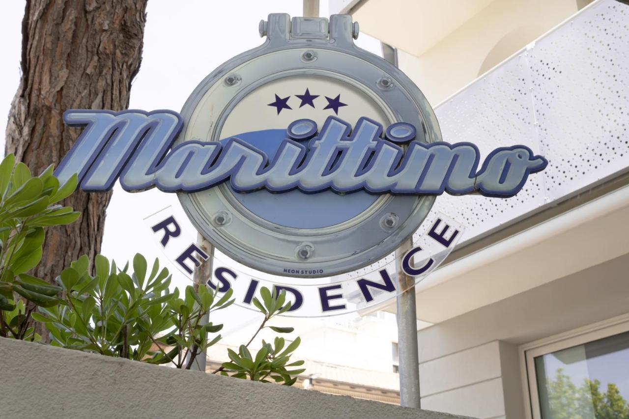 Residence Marittimo Riccione Exterior foto